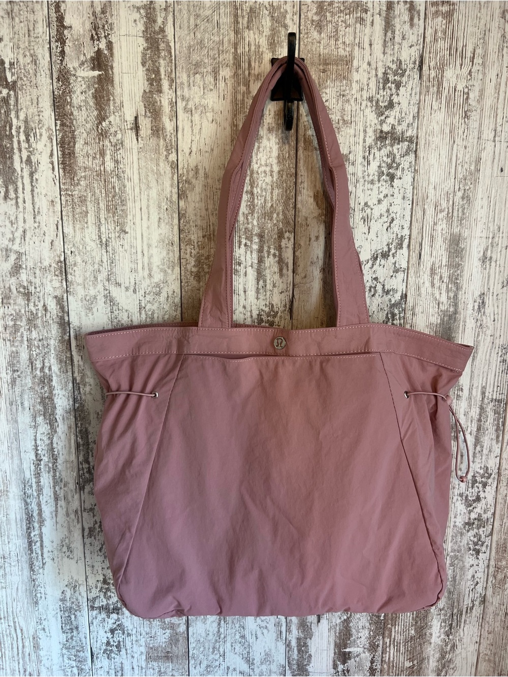 lululemon athletica Dusty Rose Tote with Top Snap
